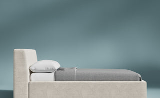 Comment Disposer les Coussins sur un Lit Double