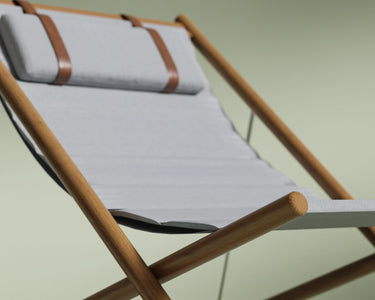 #color_sling-chair_comet-mist